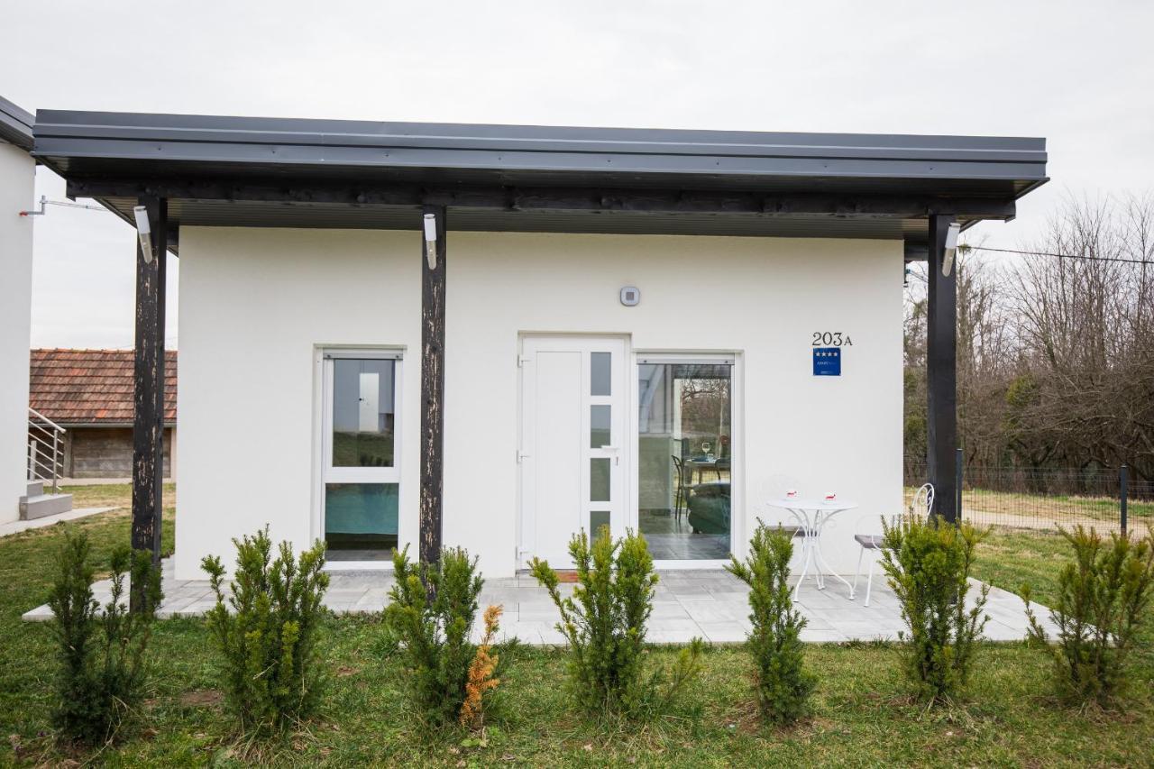 Kuce Za Odmor -Japin Breg Villa Ðurđevac Exterior foto